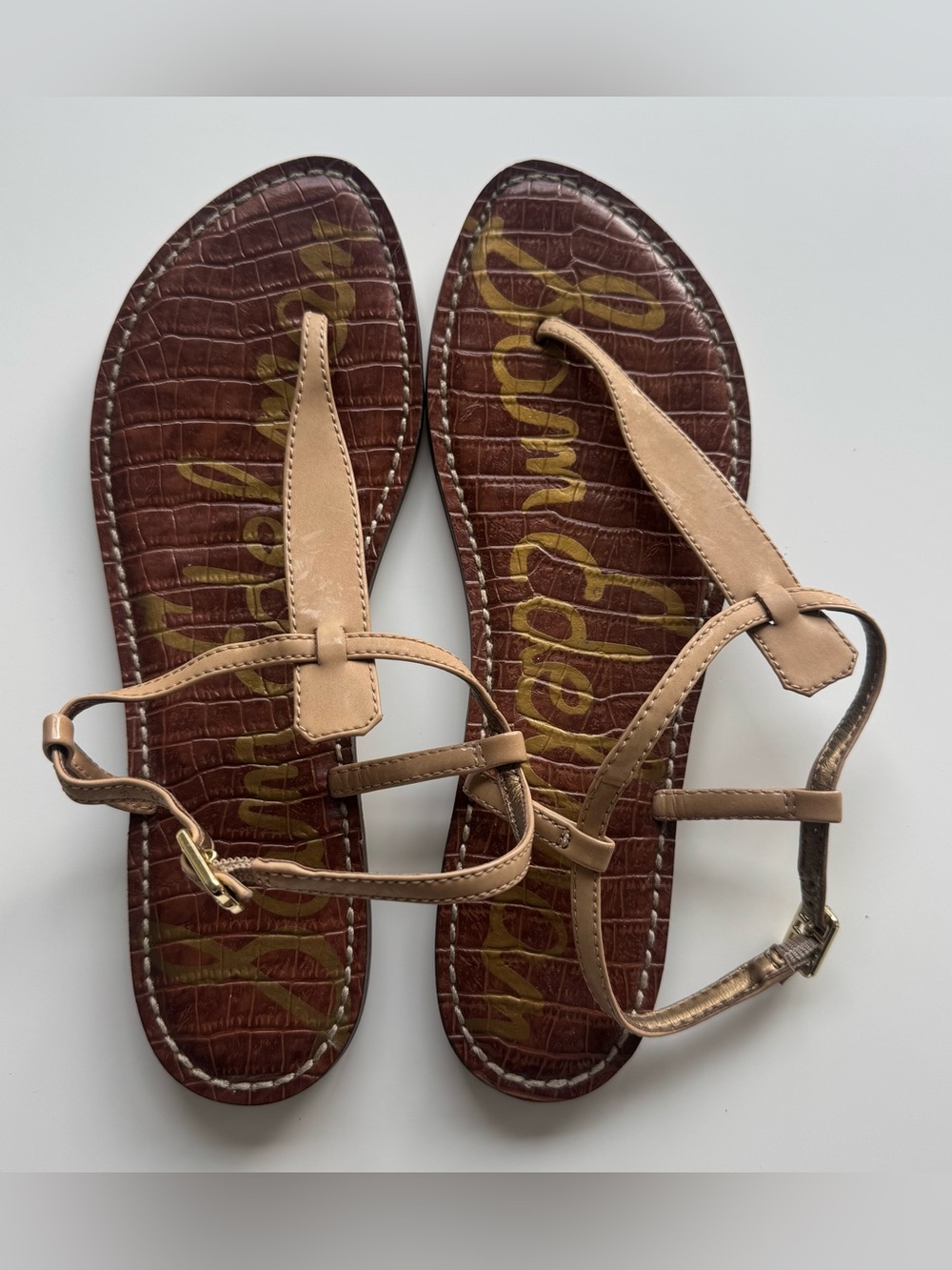 Sam Edelman Tan Leather T-Strap Flat Sandals Croc Print Insole